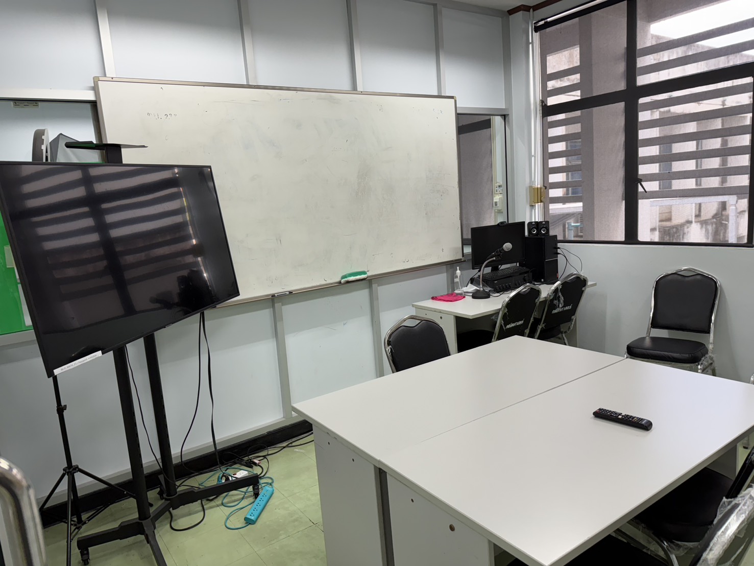 ห้องย่อยห้องสมุด 2320E